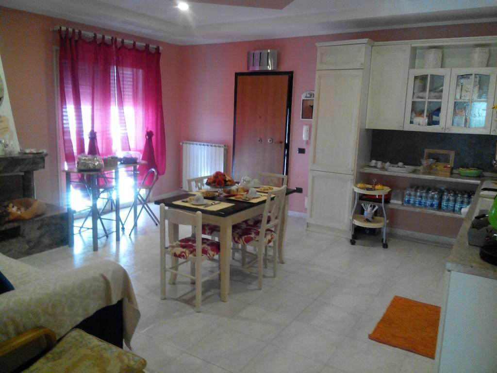 Oasi Del Relax Bed and Breakfast Civitavecchia Kamer foto